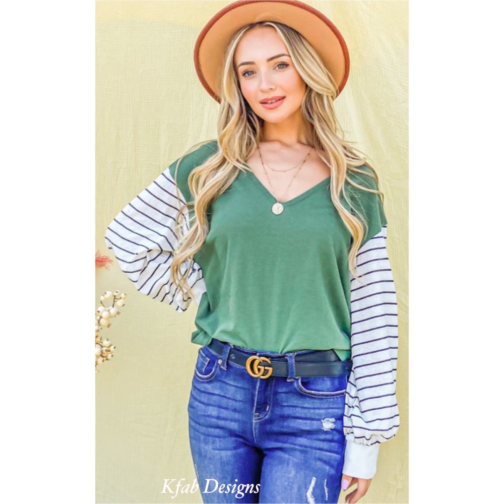 ❤️LAST 1! V Neck Kelly Green Stripe Contrast Ballon Sleeve Soft Knit Top! - Picture 6 of 11